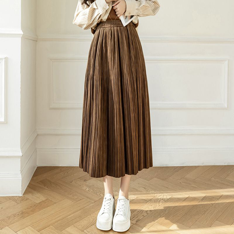 High-waisted long pleated skirt 